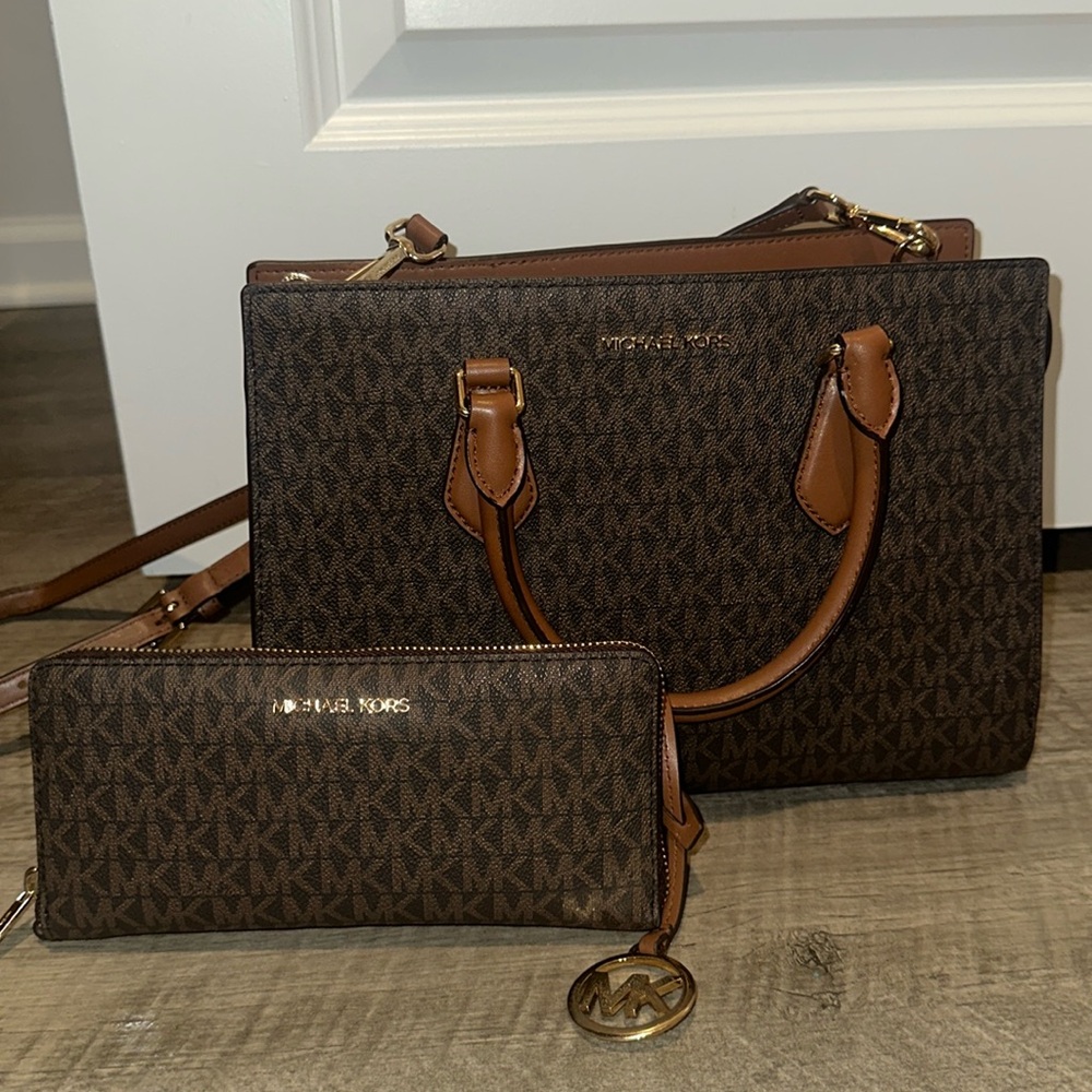 Michael Kors Bag & Wallet